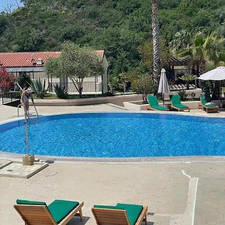 Sunset Poolside Retreat Blueh Budva